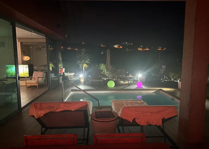 Villa Cooper L Heated Pool L Pvt Garden I Golf I Sea Views San Bartolome de Tirajana (Gran Canaria)